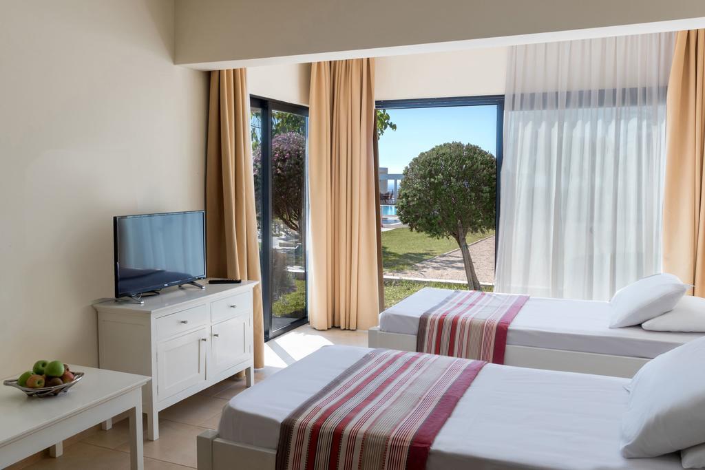 Royal Blue Hotel & Spa Geroskipou Buitenkant foto